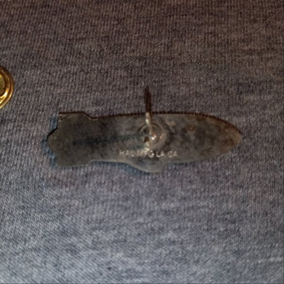 Vintage Goodyear Blimp Lapel Hat Pin - Picture 2 of 3